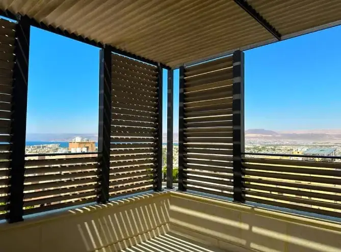 Aluminum privacy screen panel