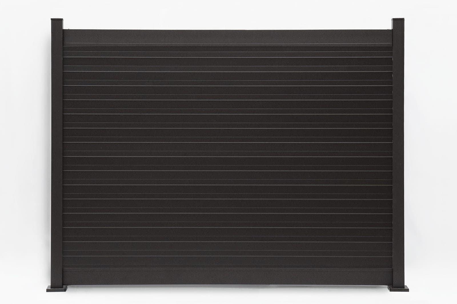 Panneau de clôture en aluminium Privacy Plus horizontal en brun gris (PL-0598), vue arrière, dimensions de 8 pi de large x 6 pi de haut